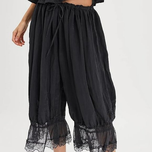 Free People Forever Young Bloomer Pants NWOT - Picture 1 of 3